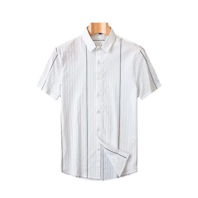 Sommer High-end Stretch Skjorte Herre Revers Stribet Kortærmet Business Casual Anti-rynke Ikke-jern Tomme